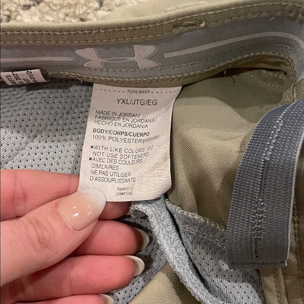 Under Armour Big Boys Khaki Flat Front Shorts - Picture 7 of 13